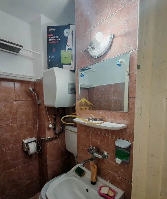 Se vinde garsoniera confort 3 dar zona e de 5 stele et