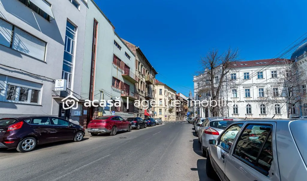 Etaj intreg vis a vis de Tribunalul Arad 269 mp Dem