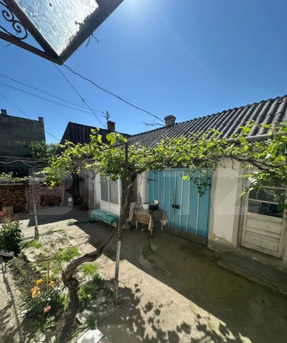 Casa ultracentrala 200mp teren 450 mp Radauti