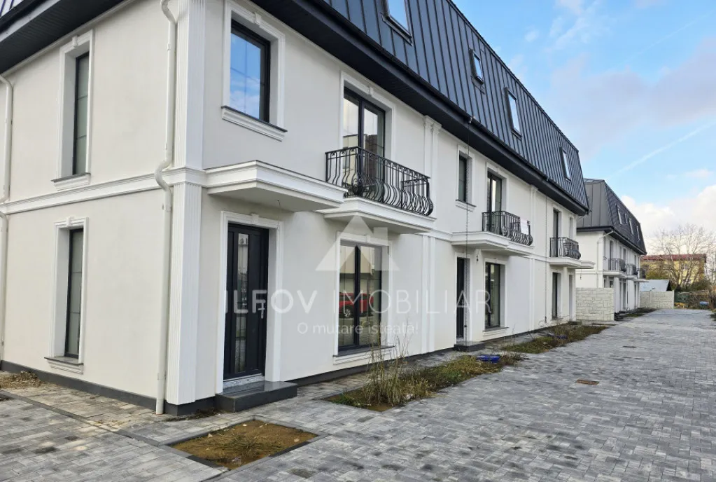Casa Otopeni in triplex modern pozitie excelenta toate uti