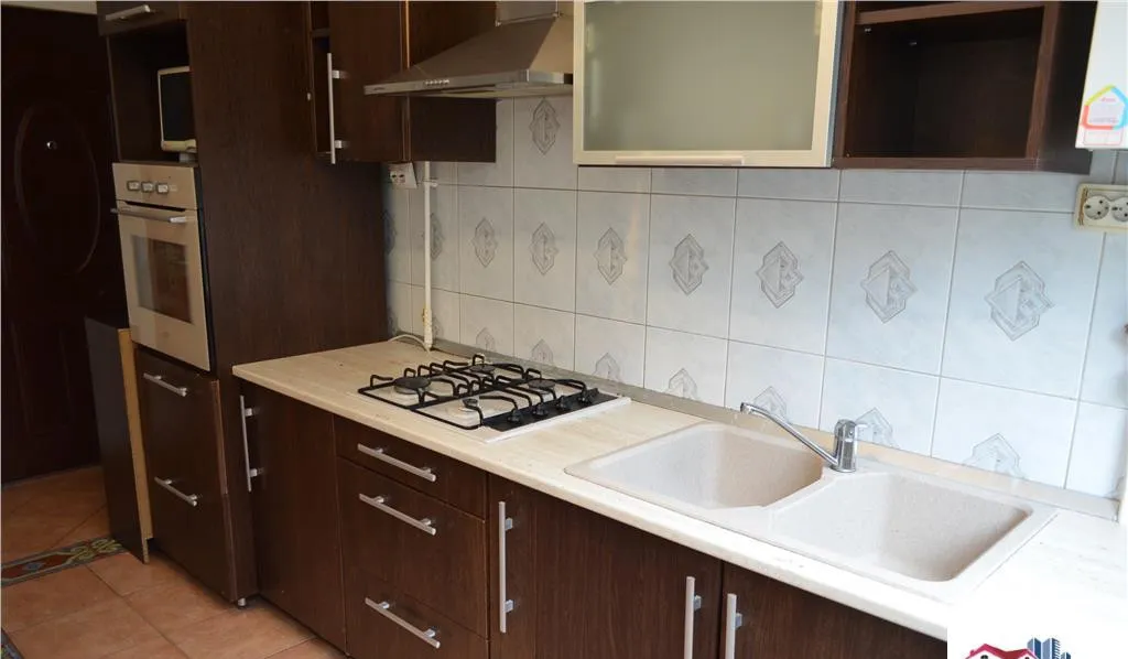 Apartament 2 Camere de Zona Cornisa