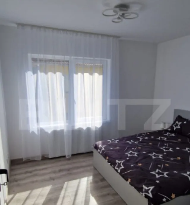 Apartament 3 camere 58 mp etaj intermediar zona Florilor