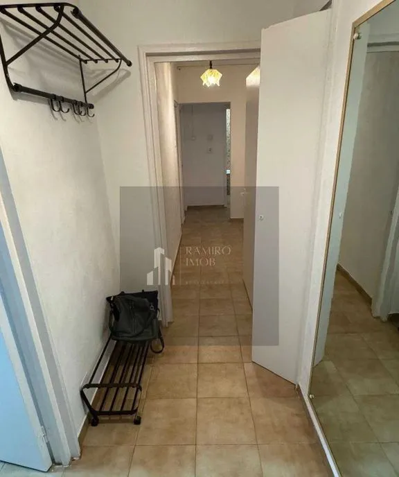 Apartament 3 camere decomandat etaj 2 Brancoveanu/Luica