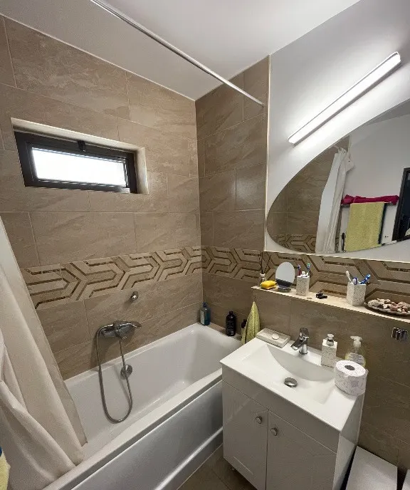 Apartament 3 camere central 73mp renovat incalzire in pardoseala
