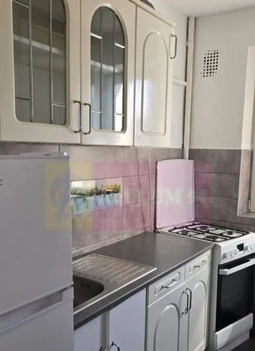 Apartament 2 cam 49mp zona Metrou Eroii Revolutiei/ Parc