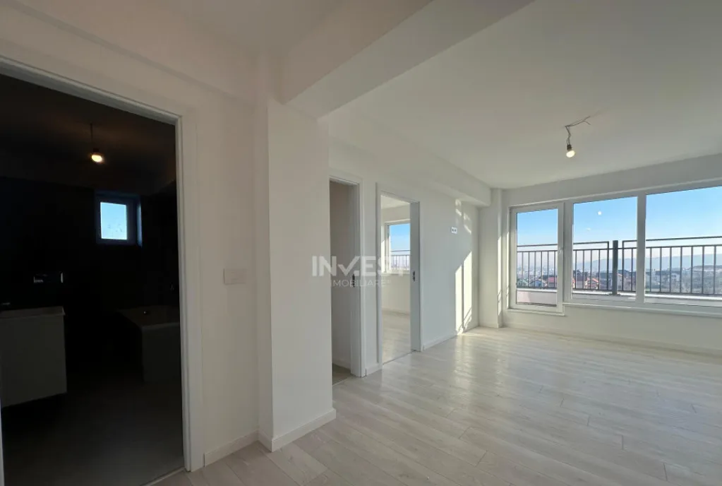 intabulat 3 camere 2 bai terasa cu vedere pan