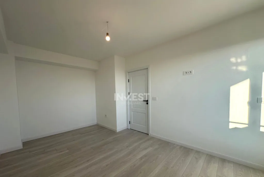 intabulat 3 camere 2 bai terasa cu vedere pan