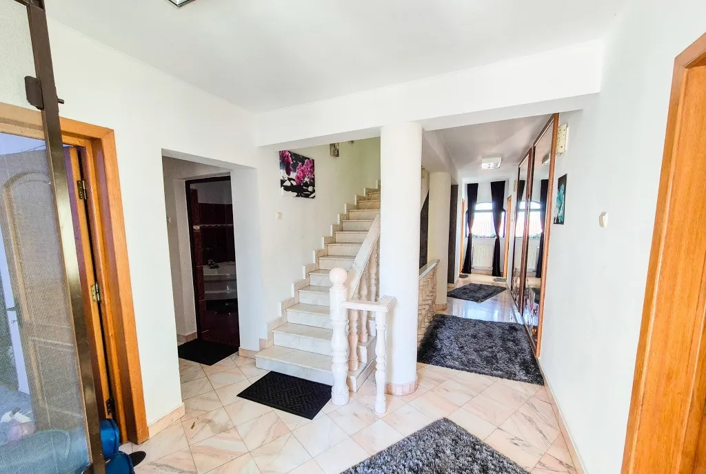 Casa Platou Prundu Pitesti