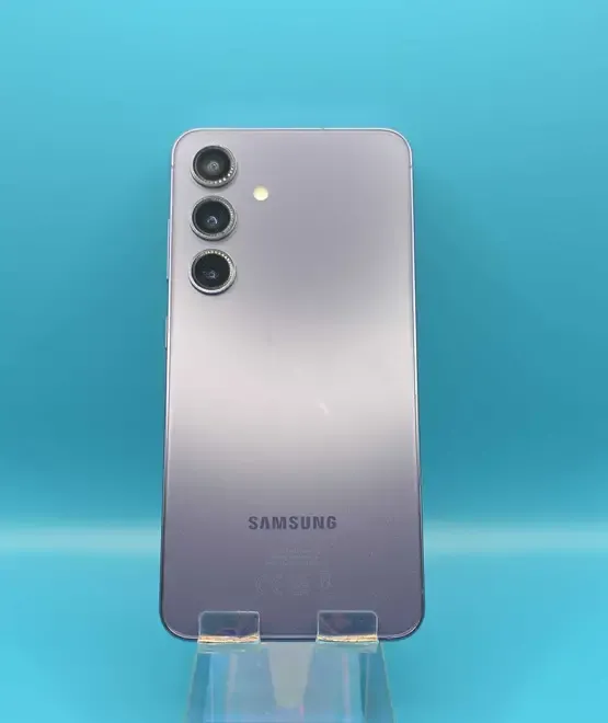 Samsung S24