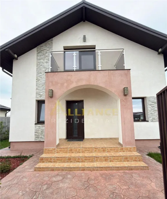 Casa 5 camere 3 bai 403mp teren