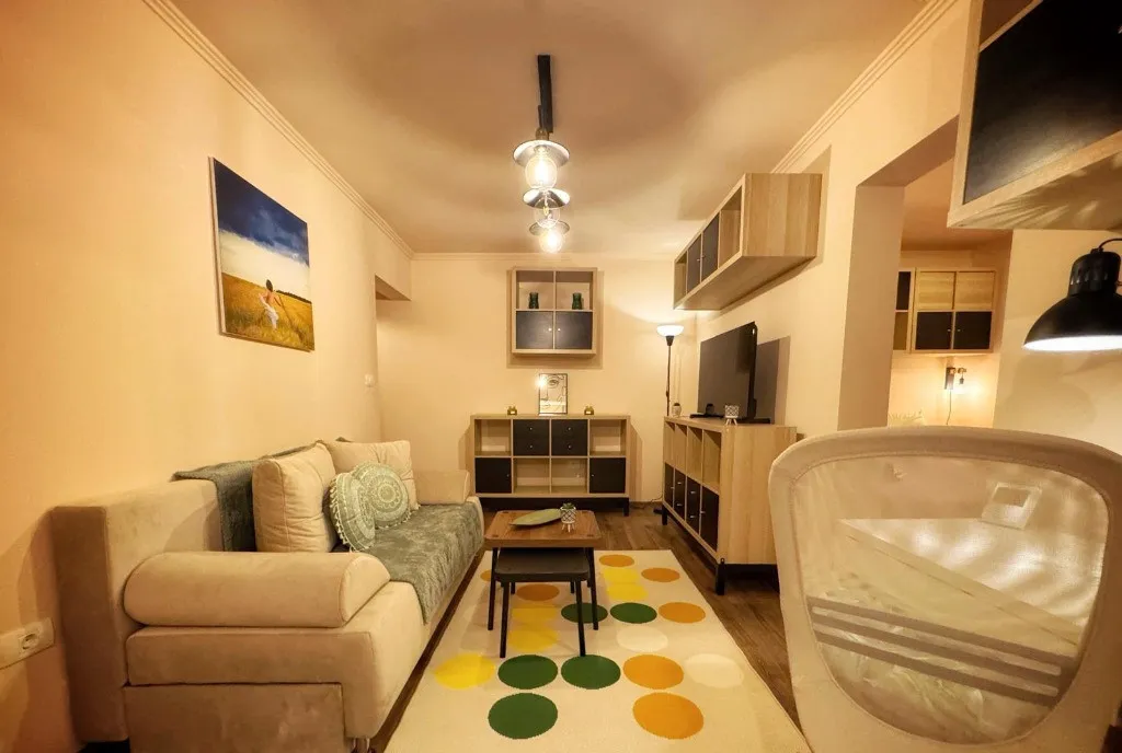 Apartament 2 camere zona Piata Mihai Viteazul