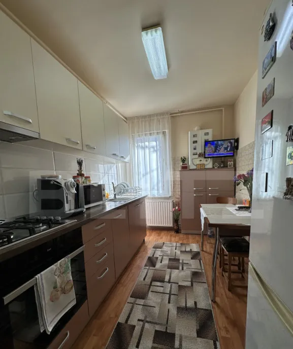 Apartament 3 camere 75 mp zona Tudor