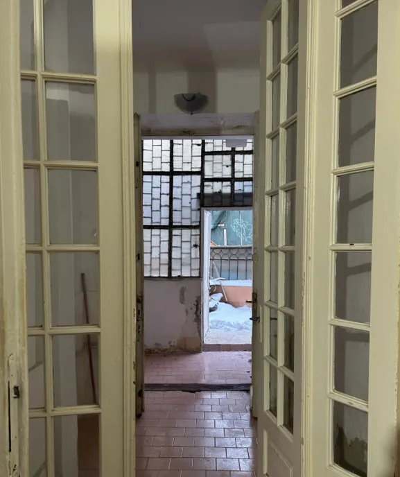Apartament 4 camere Piata Ovidiu 120 mp Necesita renov