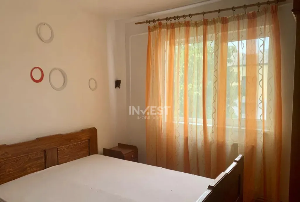 Apartament de vanzare 2 camere zona Pacurari Iasi