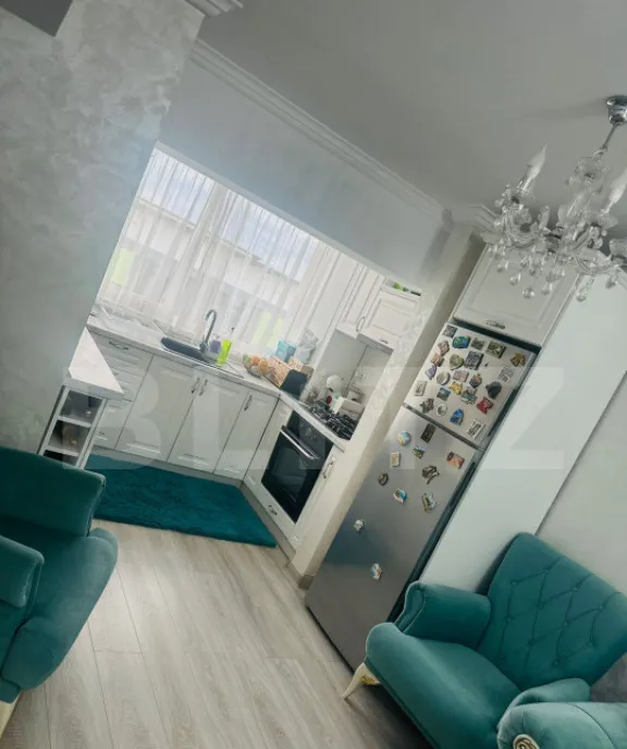 Apartament 3 camere decomandat 75 mp zona Sf Ilie