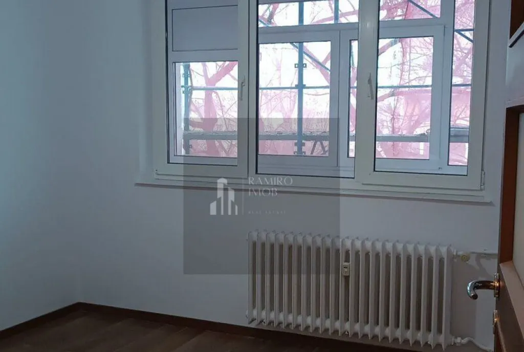 2 Camere la metrou Brancoveanu