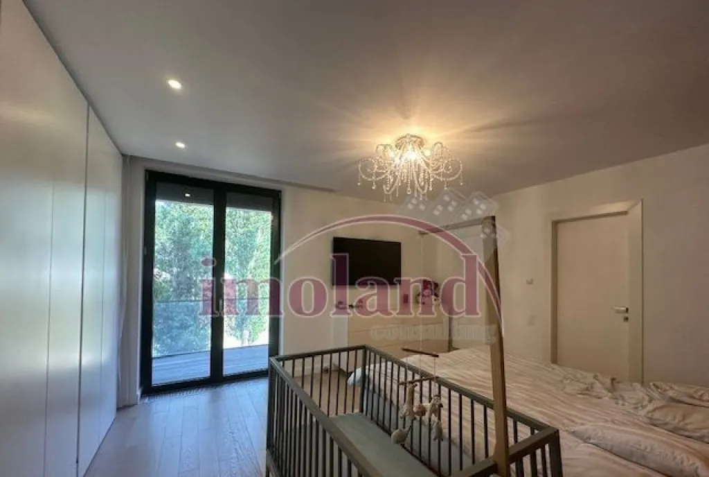 Vanzare apartament 3 camere imobil boutique Flore