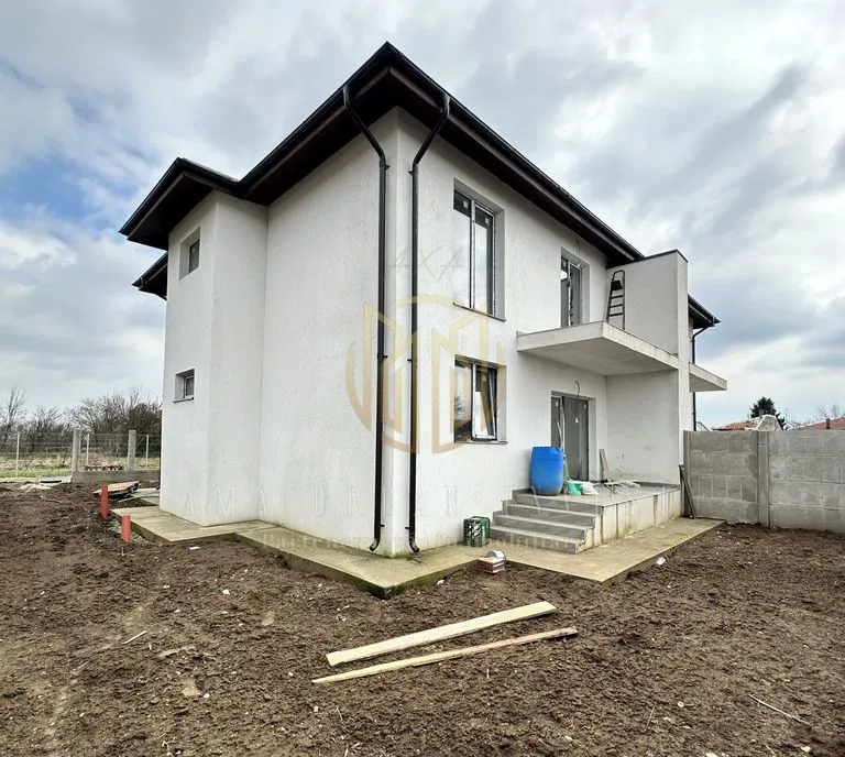 Casa Premium in Magurele - Str Alunis Rate Dezvo
