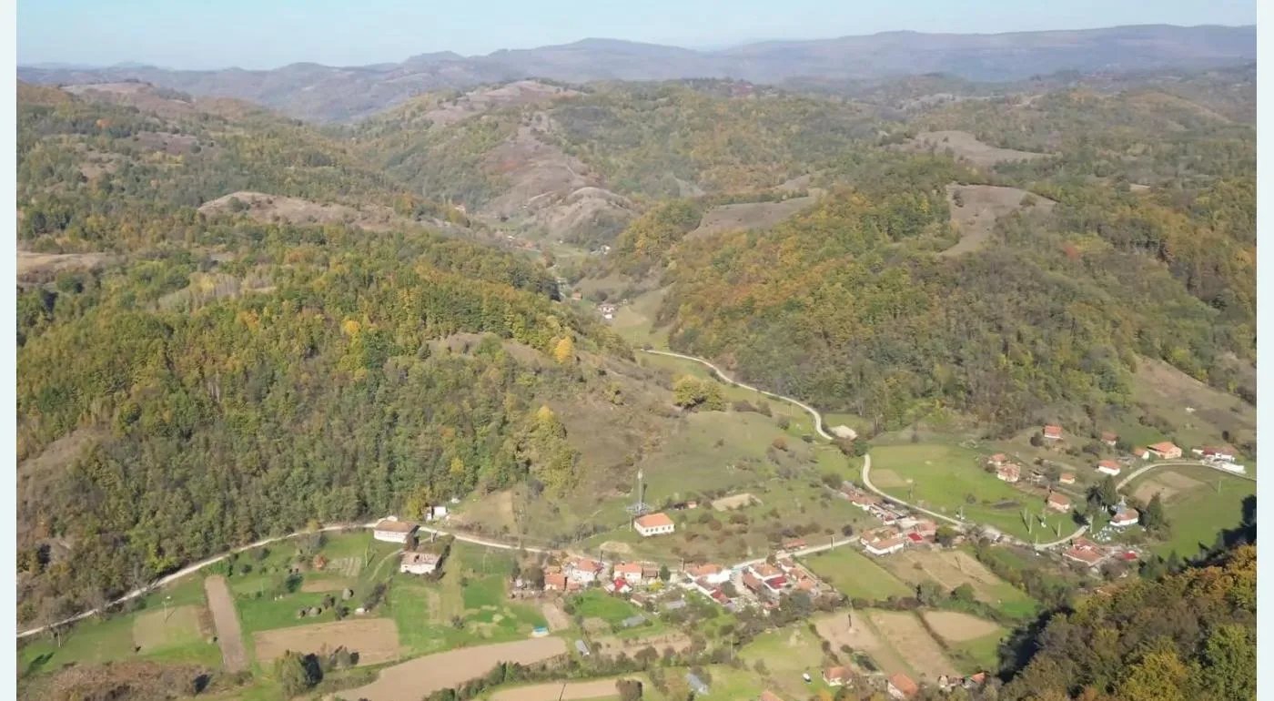 Vand teren intravilan Sat Bradatel Hunedoara