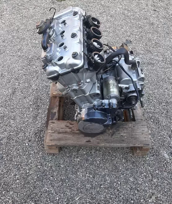 MOTOR kawasaki zx 600