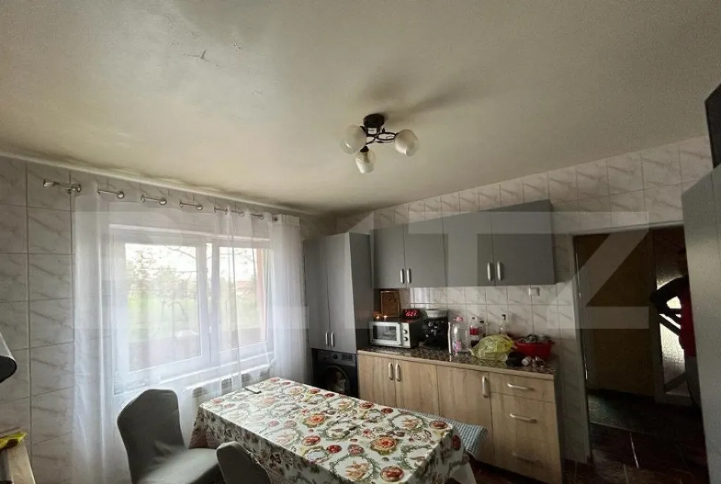 casa multifunctionala 9 camere 420 mp utili z