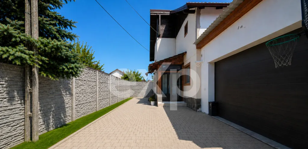 Casa familiei tale 146 mp Curte 440 mp Foisor Ciuba