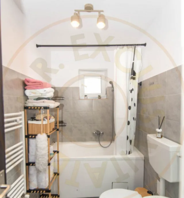 Apartament 2 camere Eremia Pitesti gata de mutat