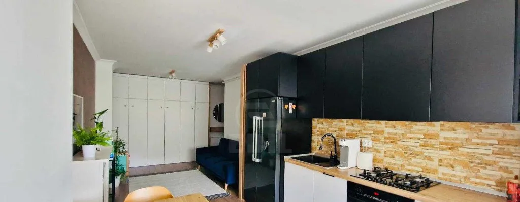 Apartament 3 camere zona Stejarului