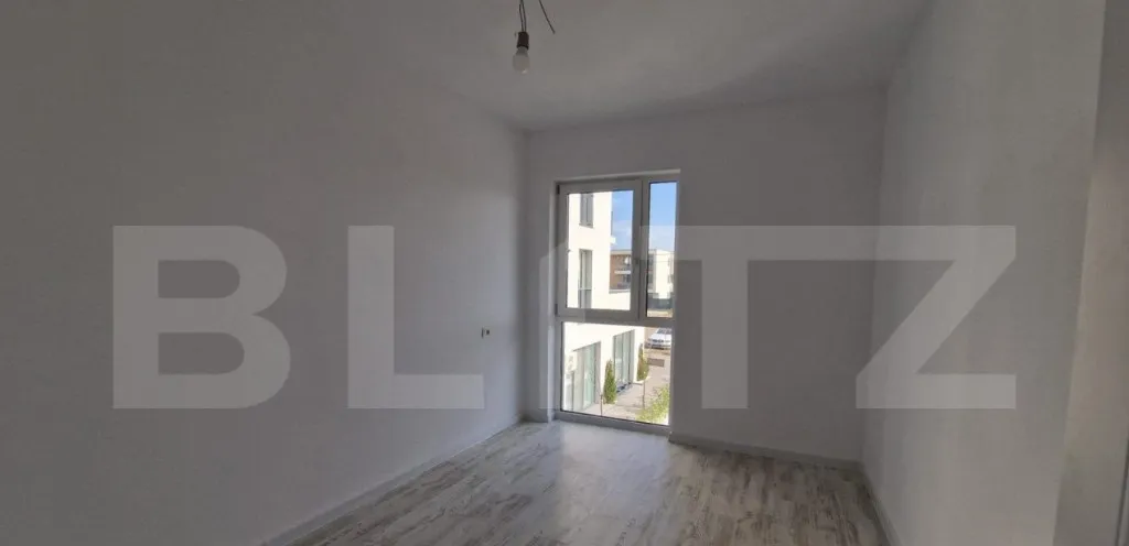 Apartament 3 camere 65 mp loc parcare Dumbravita