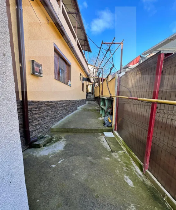 Casa de vanzare in Deva - 6 camere panoramica ideal