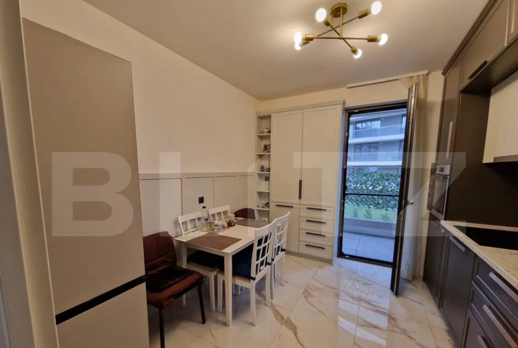 Apartament 3 camere 82 mp 2 terase parcare zona Frunzi