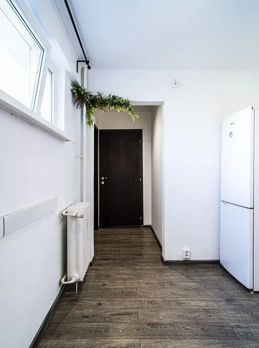 Drumul Taberei 2 camere de inchiriat etaj 2 decomandat