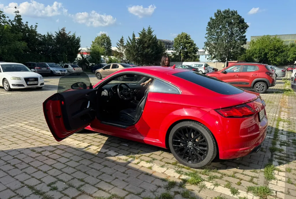 AUDI TT MK3 b amp o 2 0 tfsi 310cp 19 999 eur