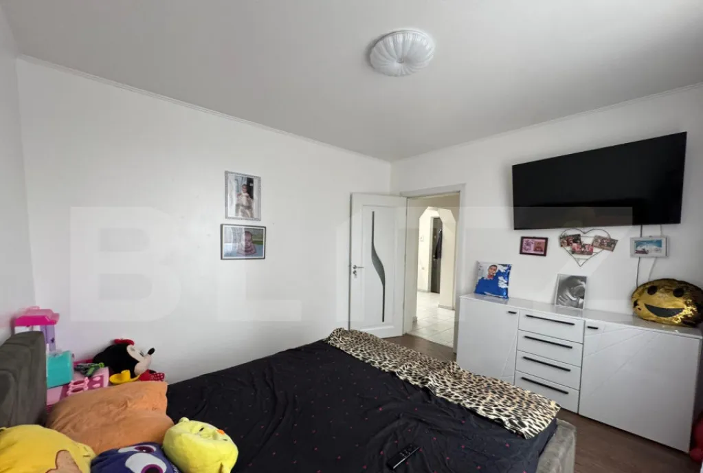 Apartament de vanzare cu 2 camere 57 mp decomandat zona