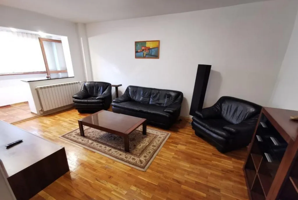 Apartament 2 camere Titulescu Banu Manta Basarab