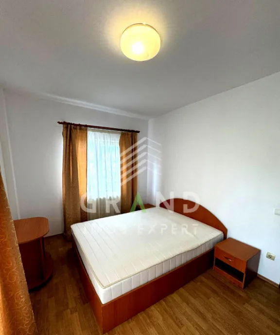 2 camere Balcon Etaj 2 cu lift Calea Turzii-omv Mo