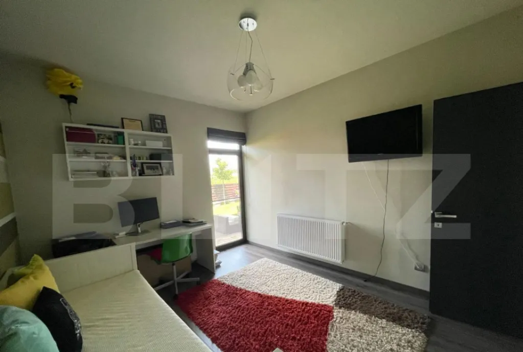 Apartament in casa cu 3 camere 100mp si graa propri