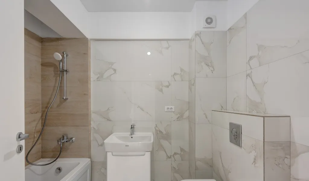 2 Camere Decomandate 64 mp Bd Iuliu Maniu