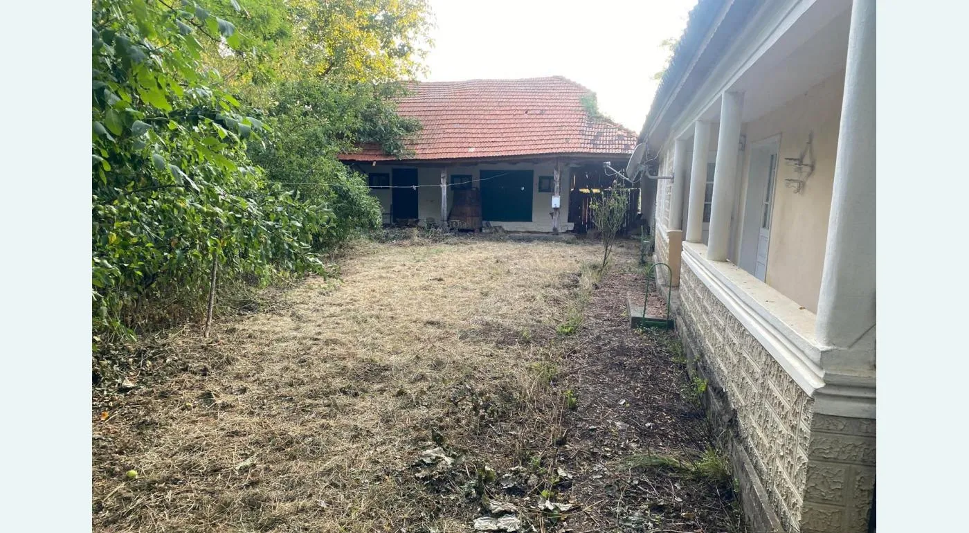 Casa de vanzare la Ghimicesti
