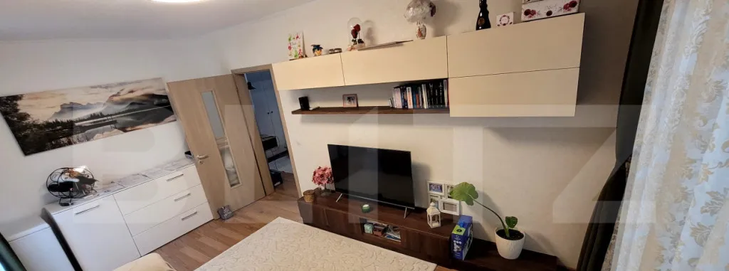 Apartament 3 camere 67 67 mp zona Galata