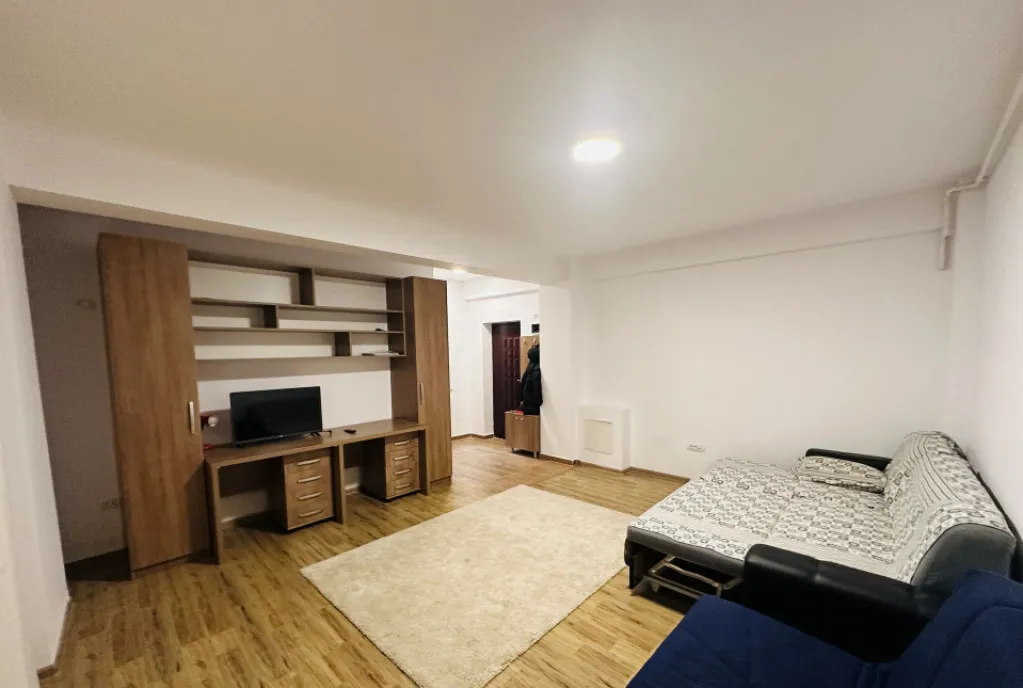 Spatiu comercial parter bloc 33 9mp bloc nou tineretul