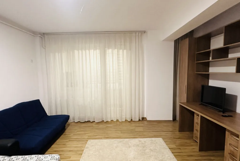 Spatiu comercial parter bloc 33 9mp bloc nou tineretul