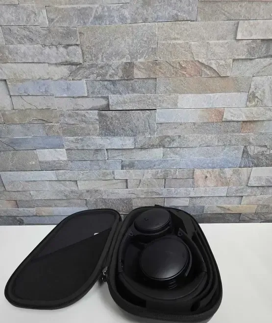 Bose QuietComfort Black Amanet Doamna Ghica Cod 516