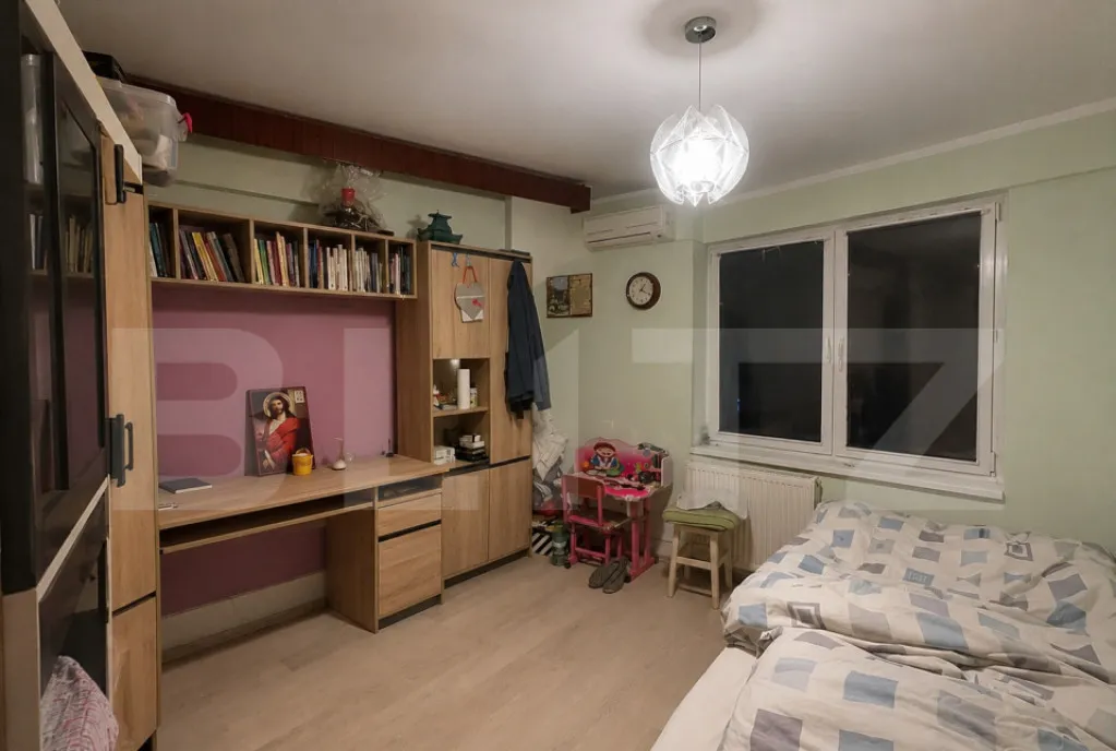 Penthouse de vanzare cu 3 camere cu terasa panoramica zona