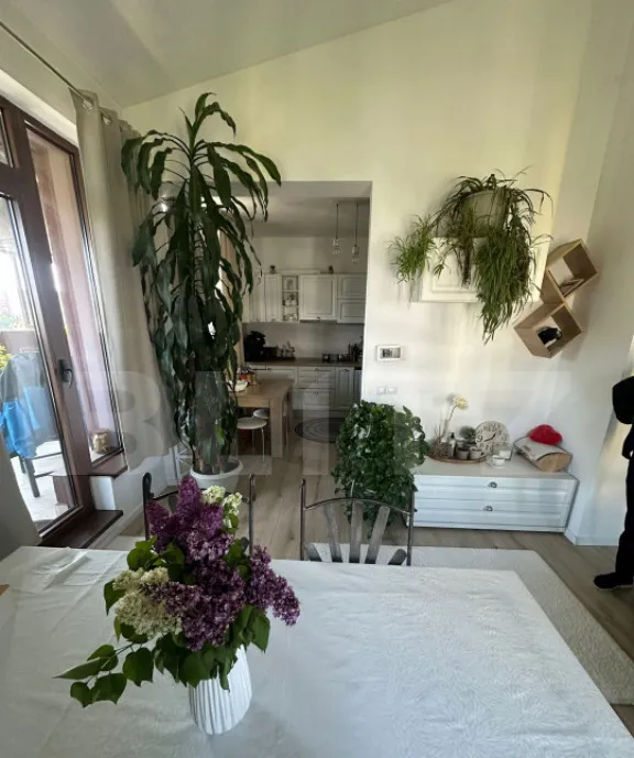 Apartament 170 mp 2 niveluri terasa 27 mp zona premium