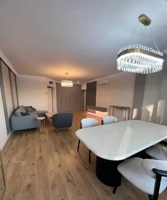 Apartament complet mobilat 2 camere Mutare imediata