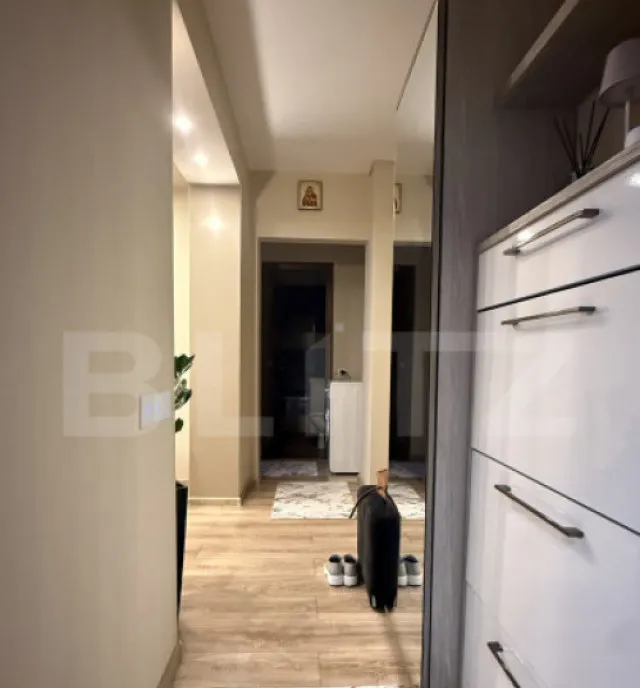 Apartament 2 camere 55 25 mp mobilat etaj 3 zona Tudor