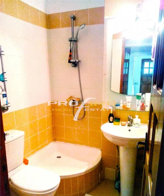 Apartament 4 camere decomandat su 84mp Faleza Nord Pescarie