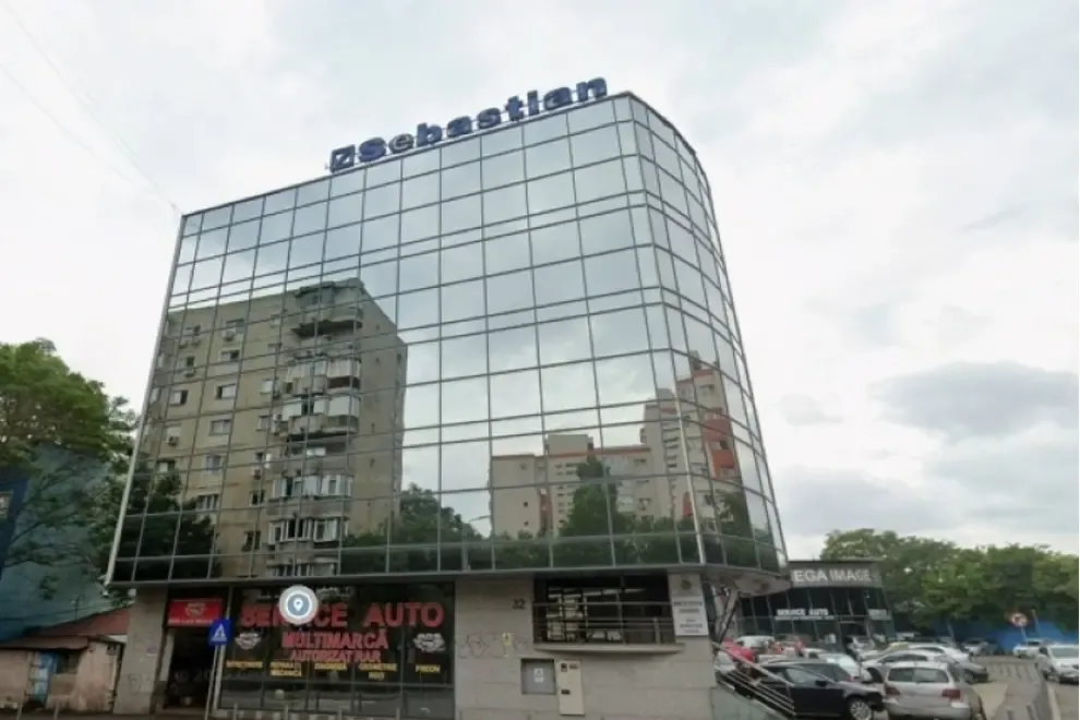 Spatiu de birouri Metrou Brancoveanu 248mp 2 480euro