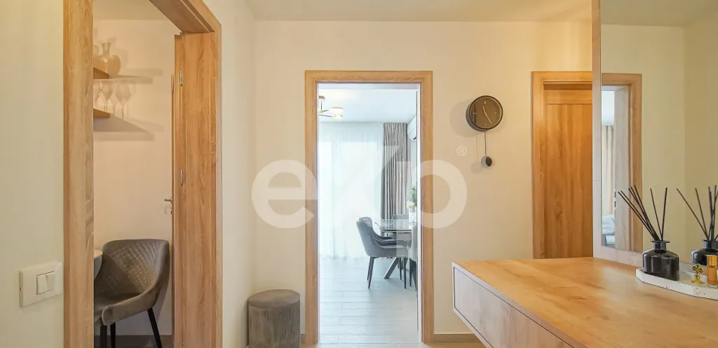 Apartament cu 3 camere 94 mp utili Urban Plaza str Ca